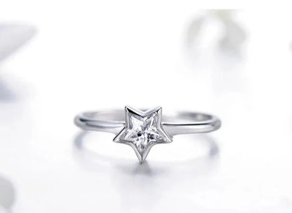 Ava Mini Pave Star Ring