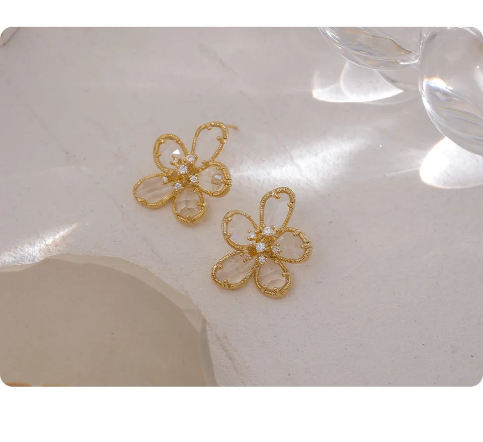 Saison Des Fleurs Earrings